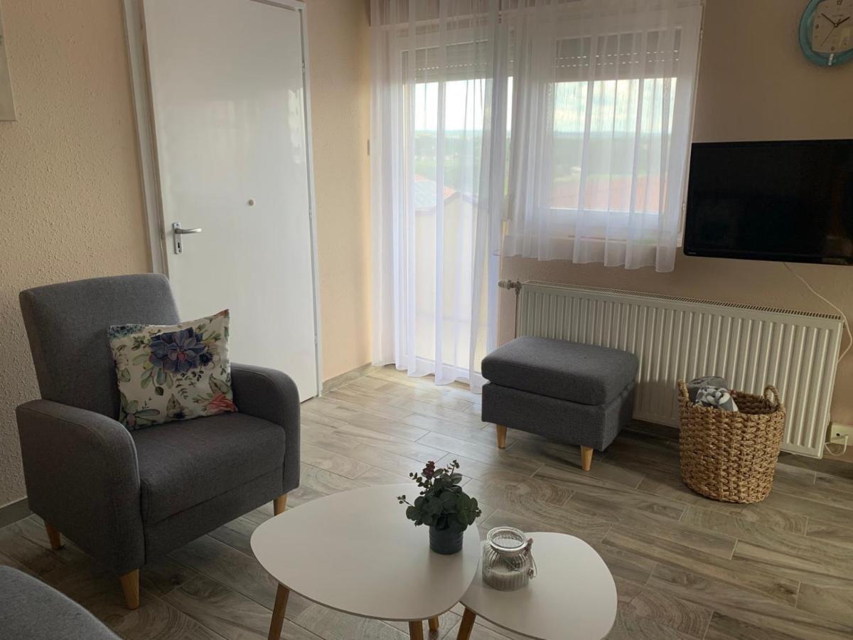 Judit Apartments Хевіз Екстер'єр фото