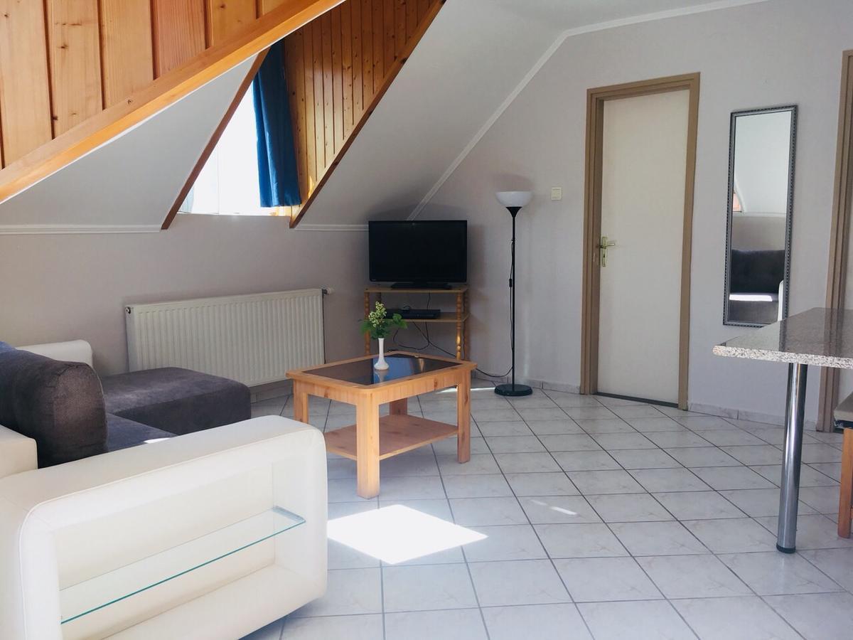 Judit Apartments Хевіз Екстер'єр фото